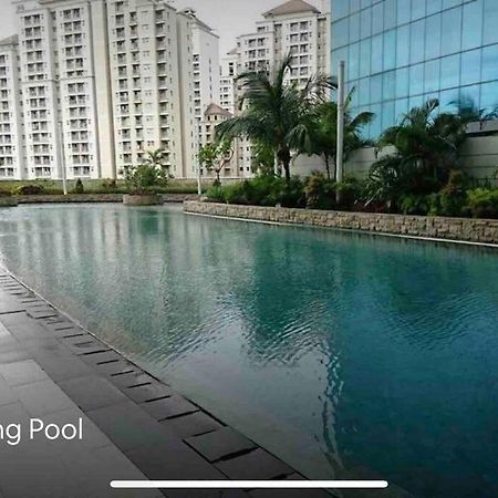 Central Park Residences Jakarta Exterior photo