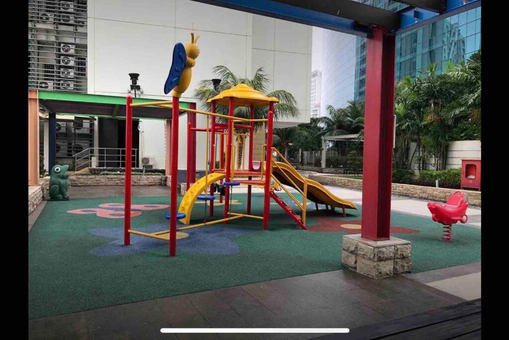 Central Park Residences Jakarta Exterior photo