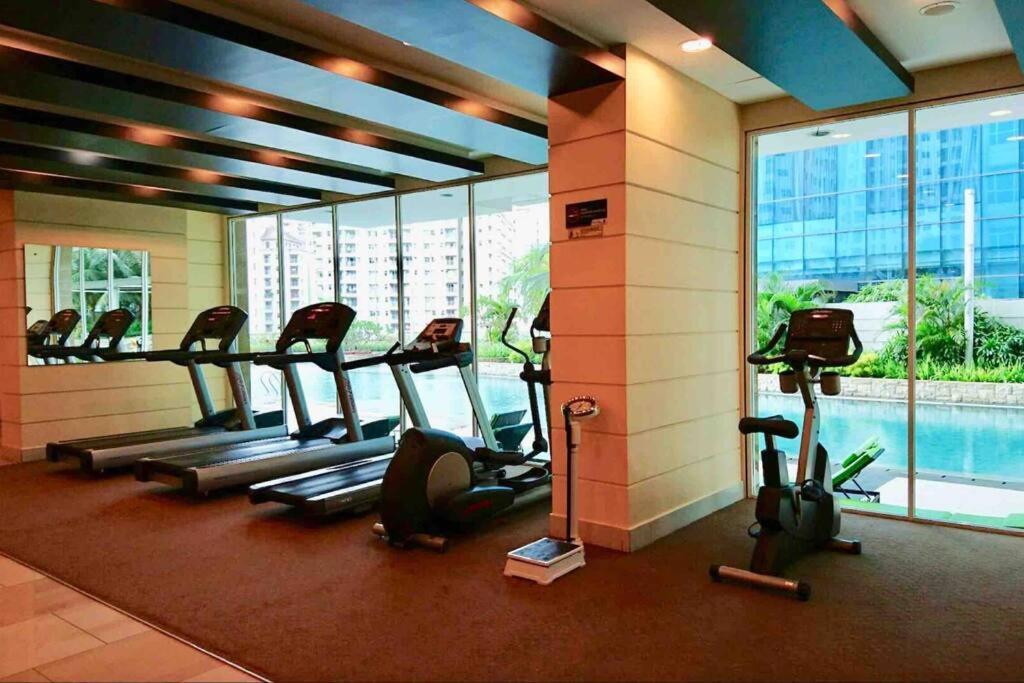 Central Park Residences Jakarta Exterior photo